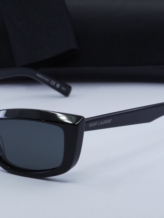 Saint Laurent SL658 001 Cat Eye Sunglasses -Black main image 5